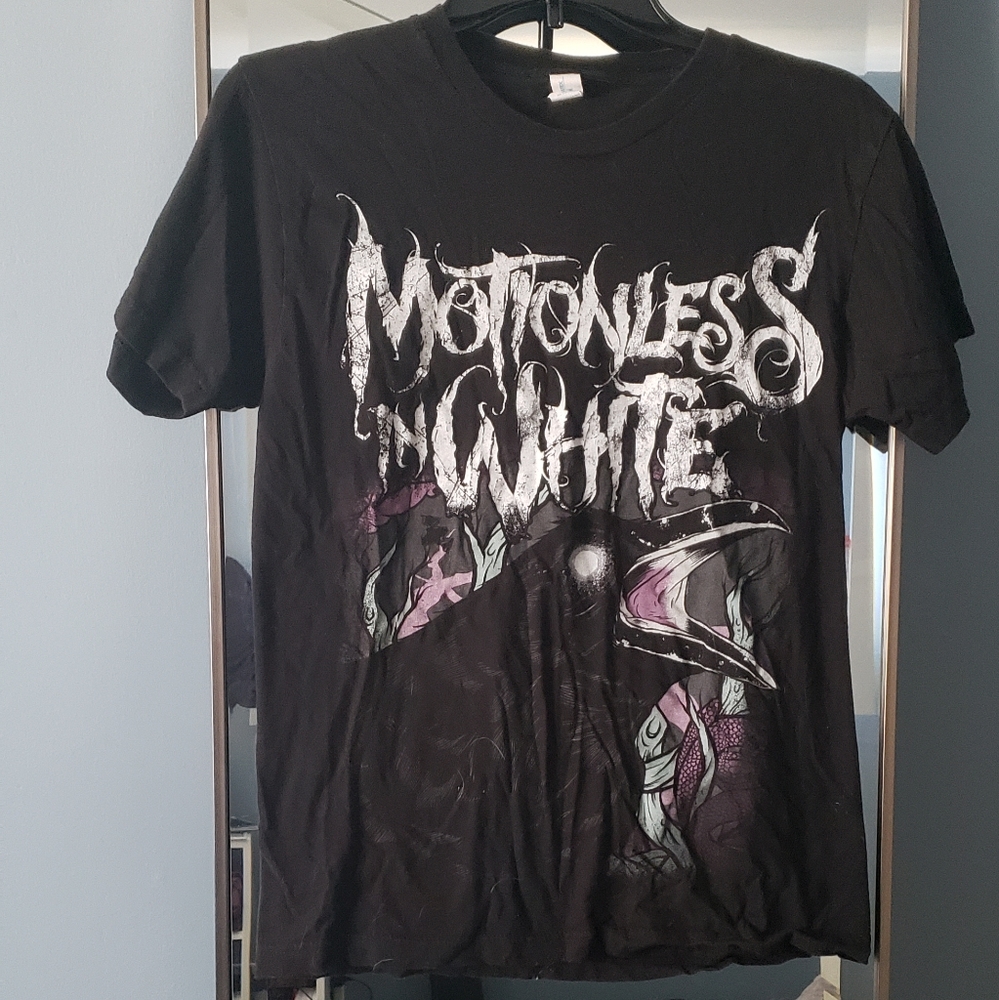 Motionless in white band tee